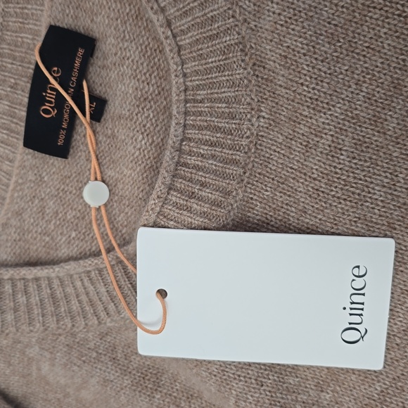 NWT QUINCE 100% Mongolian Cashmere Boxy Crewneck Sweater Oatmeal Size XL - Picture 13 of 17
